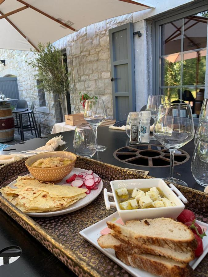 L'Aubergesves Εξωτερικό φωτογραφία